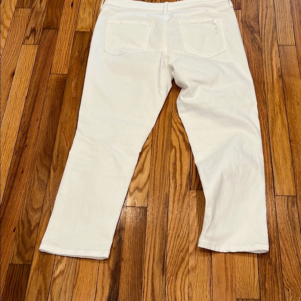 White Straight-Leg Cropped Size 12 Distressed Denim Jeans - Picture 7 of 10